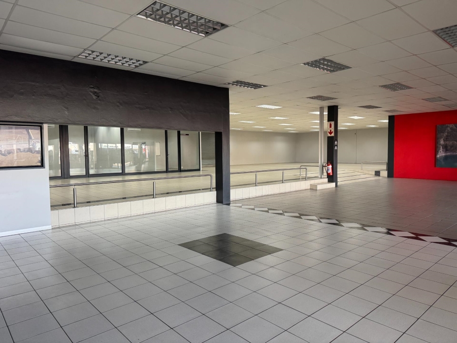 To Let Commercial Property for Rent in Worcester Western Cape